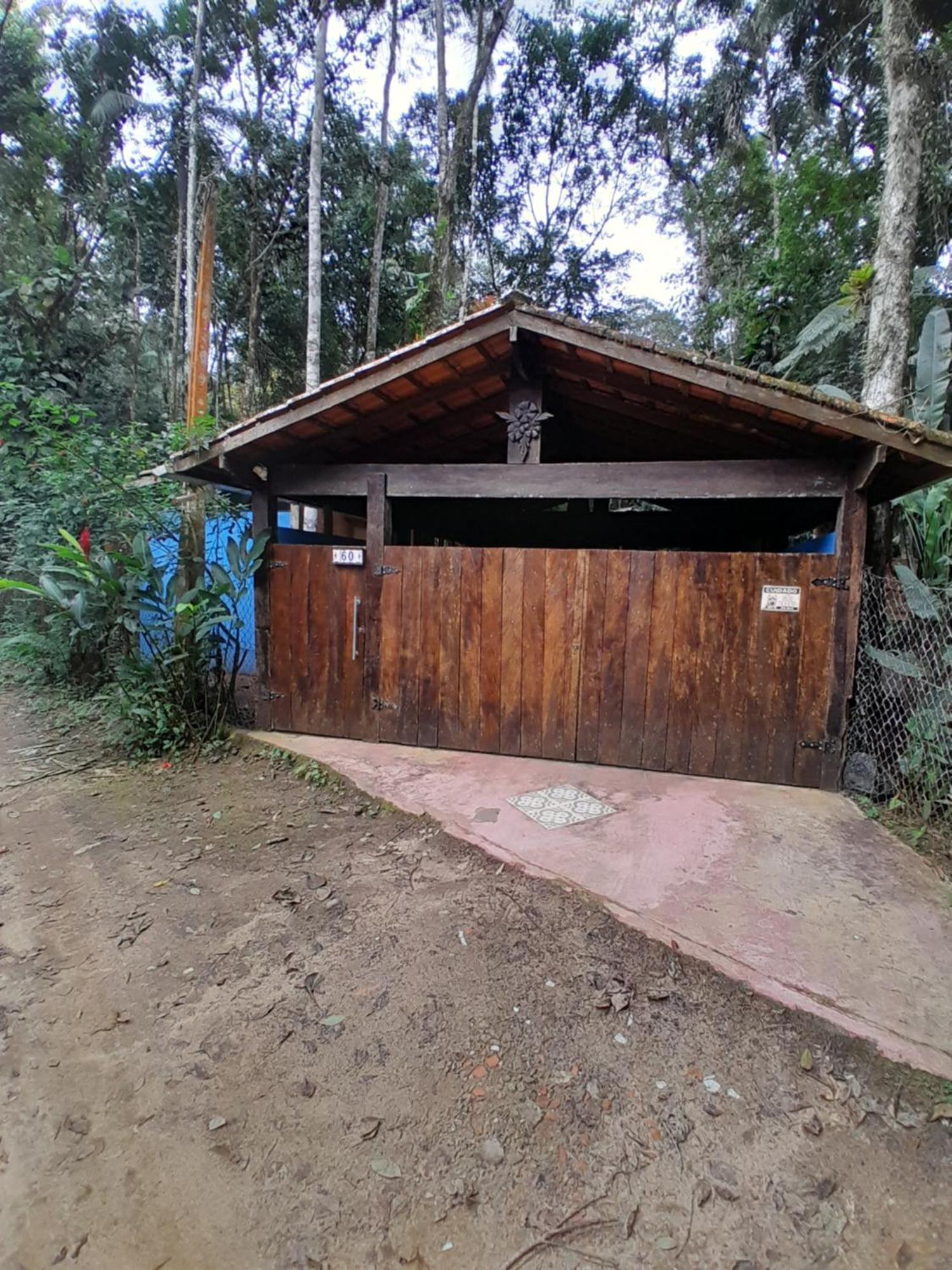 Sitio Das Bromelias Cachoeira Do Tombador ウバトゥバ エクステリア 写真