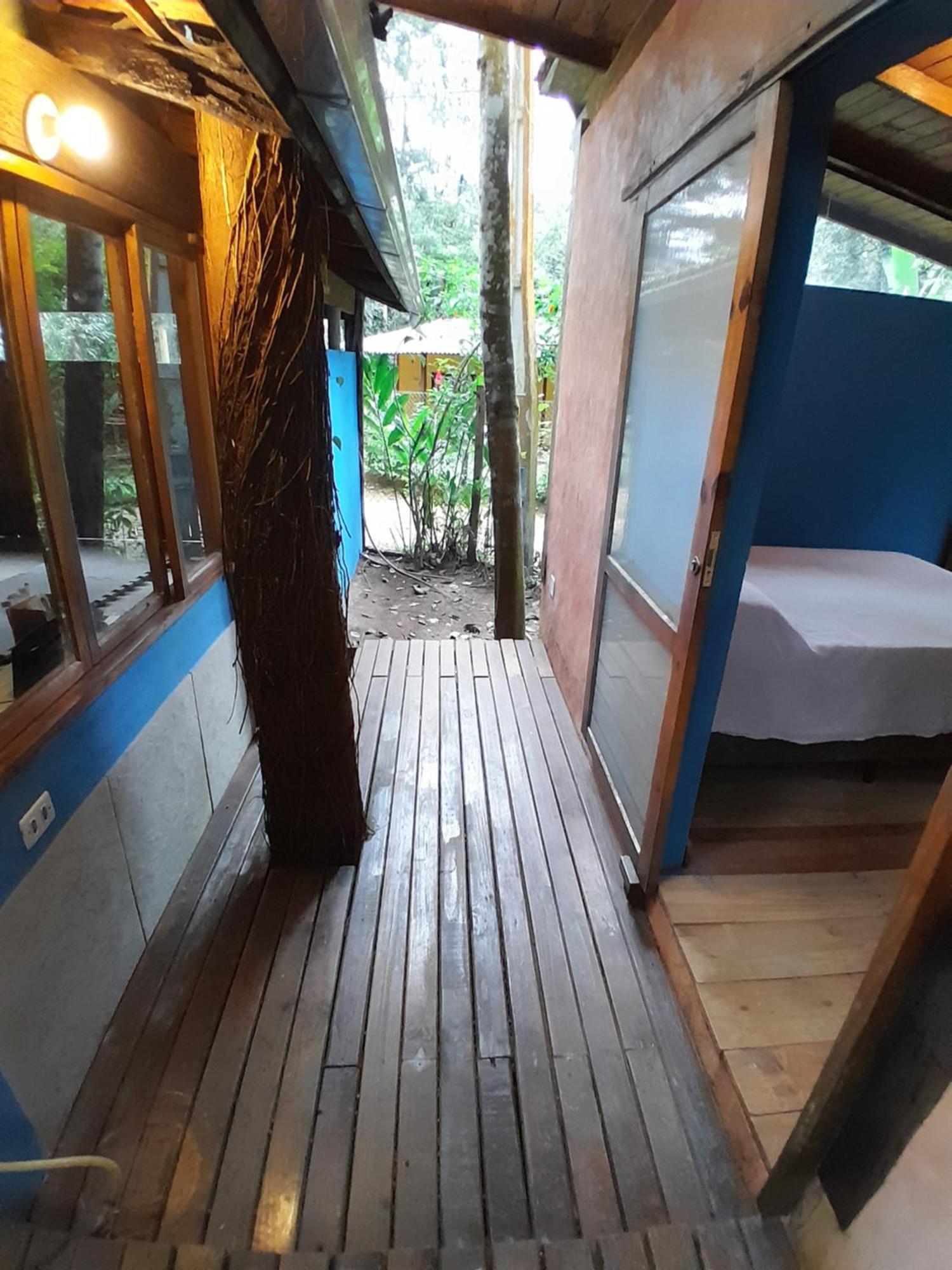 Sitio Das Bromelias Cachoeira Do Tombador ウバトゥバ エクステリア 写真